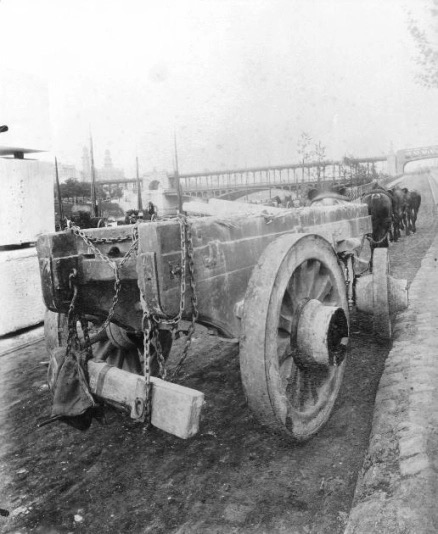 transport-de-blocs-de-pierre-1910.jpg